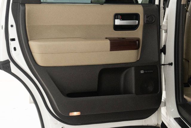 2011 Toyota Sequoia Platinum | Houston, TX | Houston Auto Credit 2011 Toyota Sequoia Platinum | Houston, TX | Houston Auto Credit