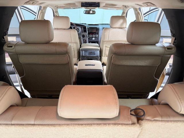 2011 Toyota Sequoia Platinum | Houston, TX | Houston Auto Credit 2011 Toyota Sequoia Platinum | Houston, TX | Houston Auto Credit
