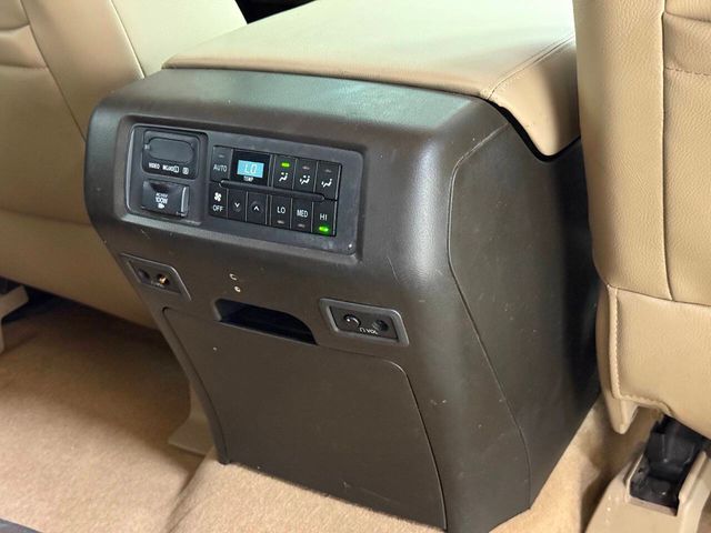 2011 Toyota Sequoia Platinum | Houston, TX | Houston Auto Credit 2011 Toyota Sequoia Platinum | Houston, TX | Houston Auto Credit