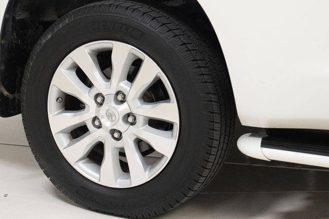 2011 Toyota Sequoia Platinum | Houston, TX | Houston Auto Credit 2011 Toyota Sequoia Platinum | Houston, TX | Houston Auto Credit