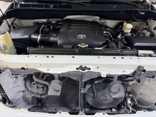 2011 Toyota Sequoia Platinum | Houston, TX | Houston Auto Credit 2011 Toyota Sequoia Platinum | Houston, TX | Houston Auto Credit