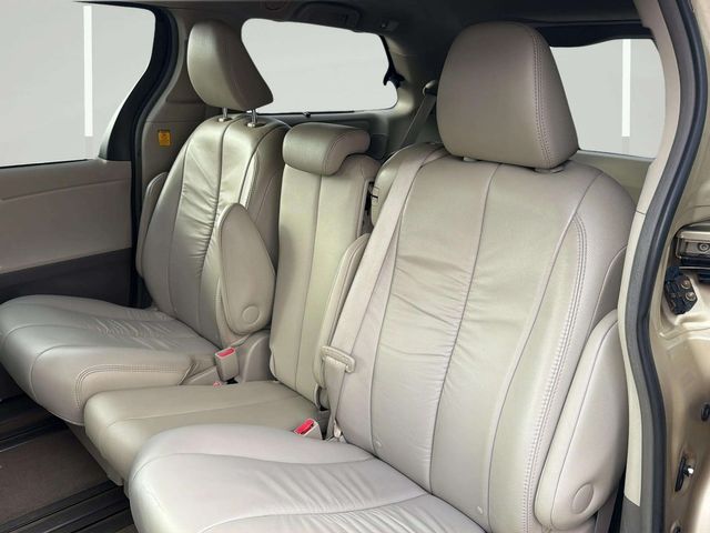 2011 Toyota Sienna XLE 8-Passenger | Alpharetta, GA | Star Motors