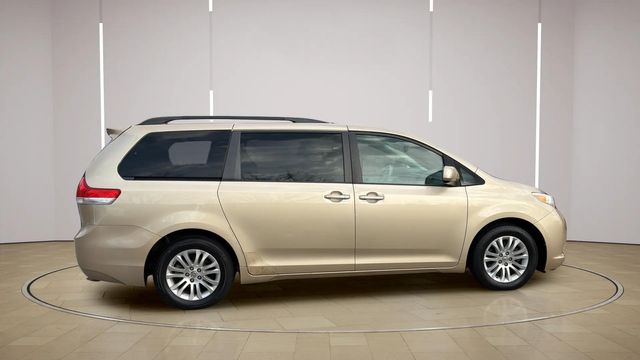 2011 Toyota Sienna XLE 8-Passenger | Alpharetta, GA | Star Motors