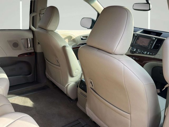 2011 Toyota Sienna XLE 8-Passenger | Alpharetta, GA | Star Motors