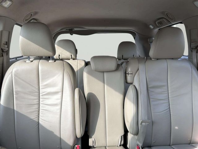 2011 Toyota Sienna XLE 8-Passenger | Alpharetta, GA | Star Motors 2011 Toyota Sienna XLE 8-Passenger | Alpharetta, GA | Star Motors