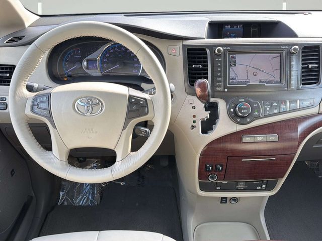 2011 Toyota Sienna XLE 8-Passenger | Alpharetta, GA | Star Motors 2011 Toyota Sienna XLE 8-Passenger | Alpharetta, GA | Star Motors