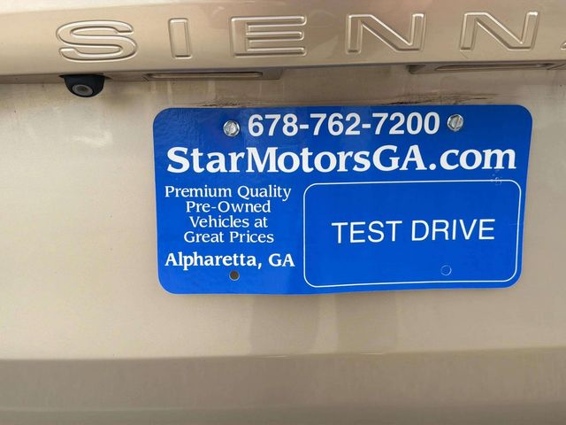 2011 Toyota Sienna XLE 8-Passenger | Alpharetta, GA | Star Motors