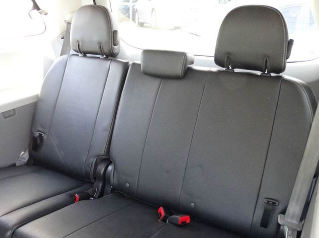 2011 Toyota Sienna SE