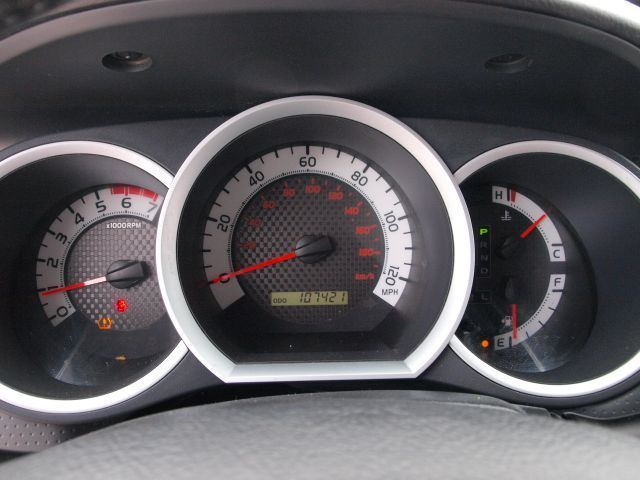 2011 Toyota Tacoma Pickup 4D 5 ft