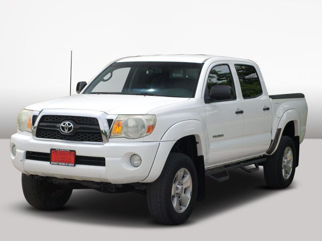 2011 Toyota Tacoma Pickup 4D 5 ft