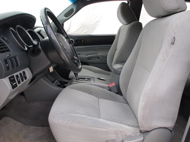 2011 Toyota Tacoma Pickup 4D 5 ft