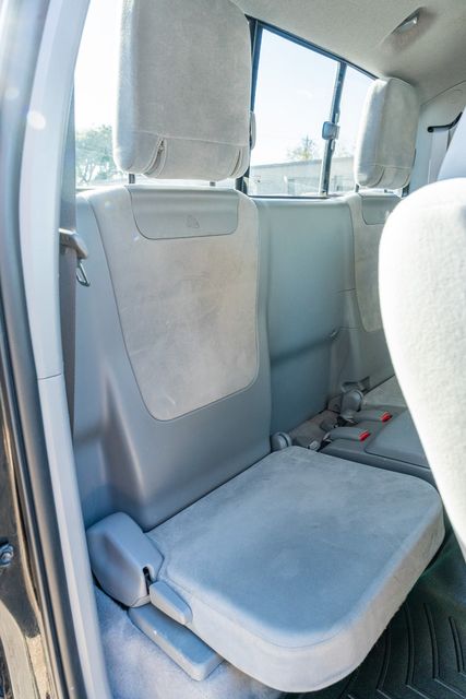 2011 Toyota Tacoma SR5 EXTENDED CAB 4X4 / LOW MILES / CLEAN CARFAX | Austin, TX | Rocky Mountain Truck Stop Austin 2011 Toyota Tacoma SR5 EXTENDED CAB 4X4 / LOW MILES / CLEAN CARFAX | Austin, TX | Rocky Mountain Truck Stop Austin