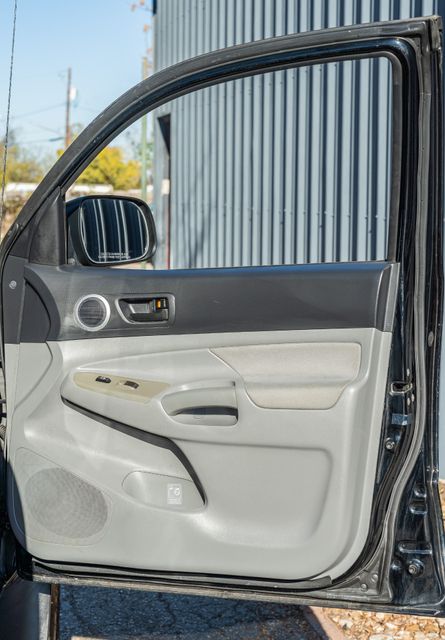 2011 Toyota Tacoma SR5 EXTENDED CAB 4X4 / LOW MILES / CLEAN CARFAX | Austin, TX | Rocky Mountain Truck Stop Austin 2011 Toyota Tacoma SR5 EXTENDED CAB 4X4 / LOW MILES / CLEAN CARFAX | Austin, TX | Rocky Mountain Truck Stop Austin