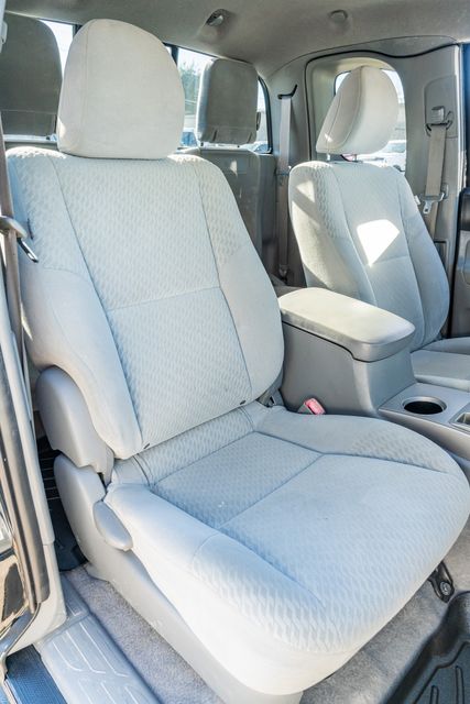 2011 Toyota Tacoma SR5 EXTENDED CAB 4X4 / LOW MILES / CLEAN CARFAX | Austin, TX | Rocky Mountain Truck Stop Austin 2011 Toyota Tacoma SR5 EXTENDED CAB 4X4 / LOW MILES / CLEAN CARFAX | Austin, TX | Rocky Mountain Truck Stop Austin