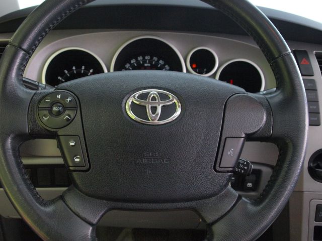 2011 Toyota Tundra LTD
