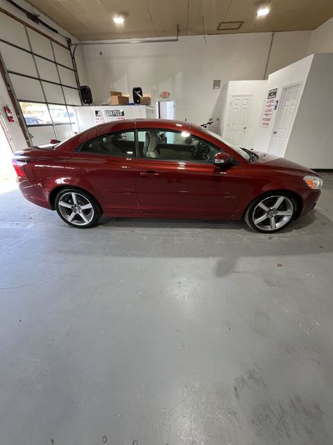 2011 Volvo C70 T5 | Annapolis, MD | Annapolis Public Auto Auction