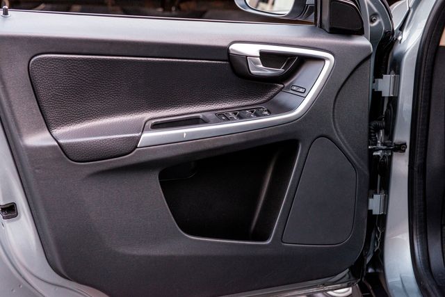 2011 Volvo XC60 3.2 | Van Nuys, CA | Stellar Auto INC.