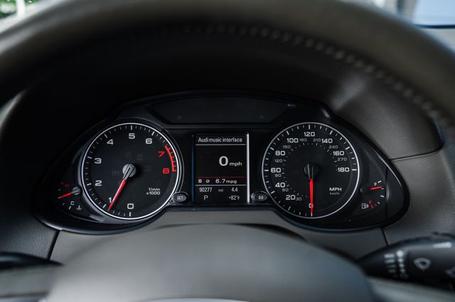 2012 Audi Q5 2.0T quattro Premium Plus | Addison, TX | Apex Auto Sports