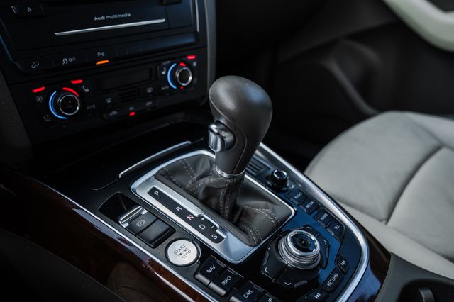 2012 Audi Q5 2.0T quattro Premium Plus | Addison, TX | Apex Auto Sports