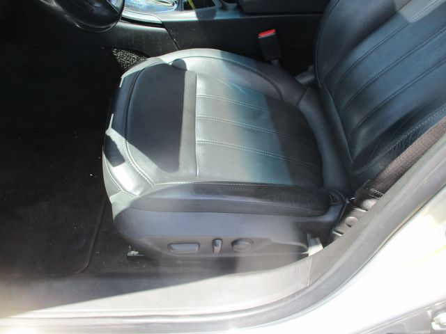 2012 Buick Regal Premium 1