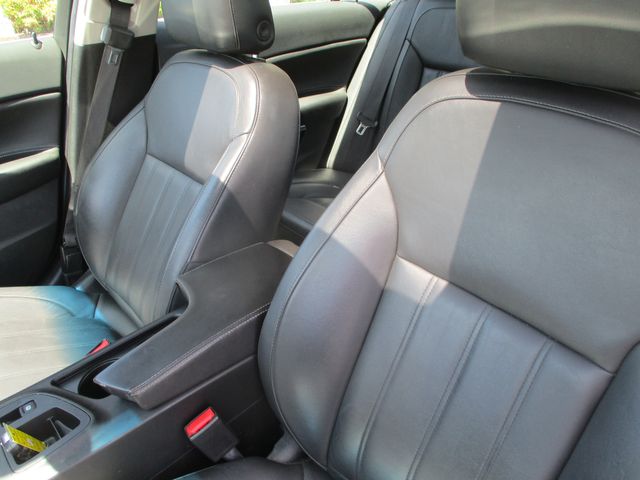 2012 Buick Regal Premium 1