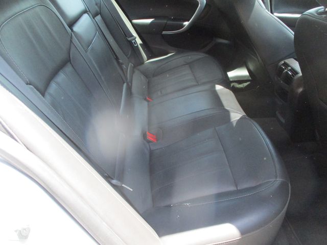 2012 Buick Regal Premium 1