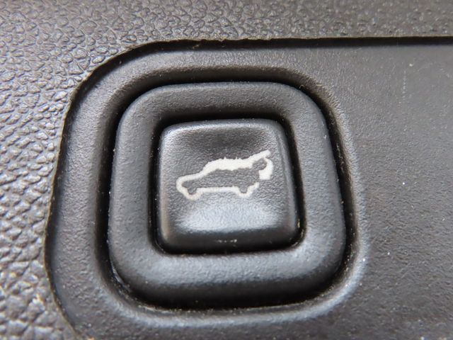 2012 Cadillac Escalade Platinum Edition