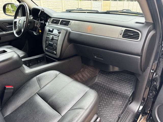 2012 Chevrolet Avalanche LT | Houston, TX | Houston Auto Credit 2012 Chevrolet Avalanche LT | Houston, TX | Houston Auto Credit