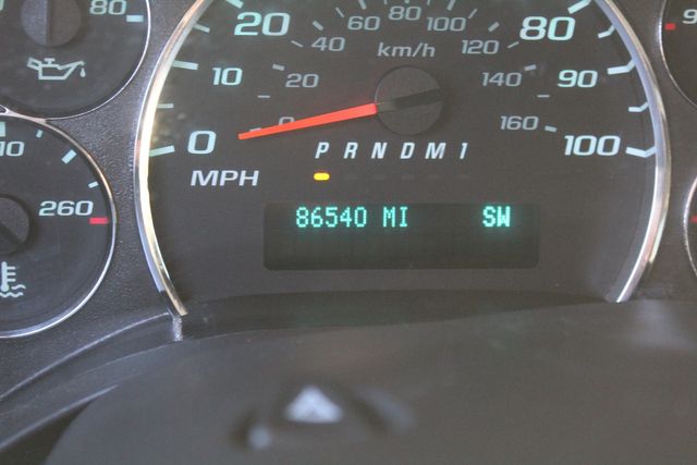 2012 Chevrolet Express Quigley 4x4 LT 2500 | Roscoe, IL | Autoland Outlets 2012 Chevrolet Express Quigley 4x4 LT 2500 | Roscoe, IL | Autoland Outlets