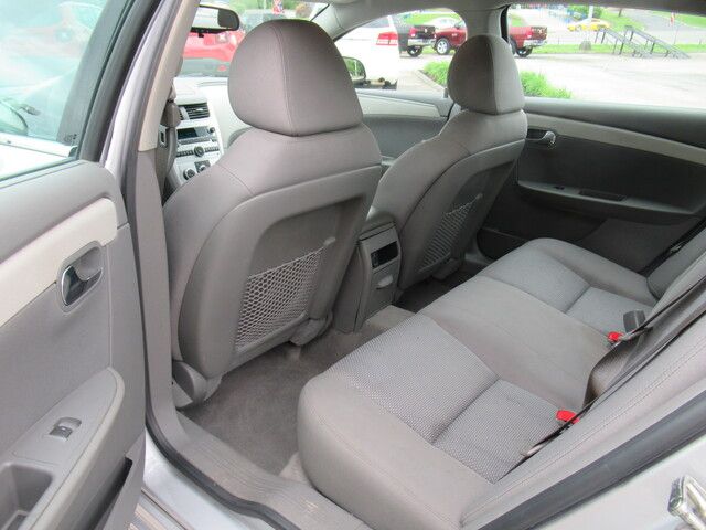 2012 Chevrolet Malibu LS w/1LS