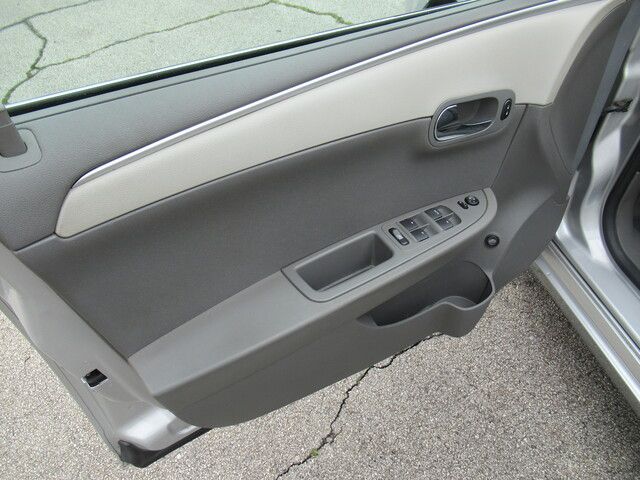 2012 Chevrolet Malibu LS w/1LS