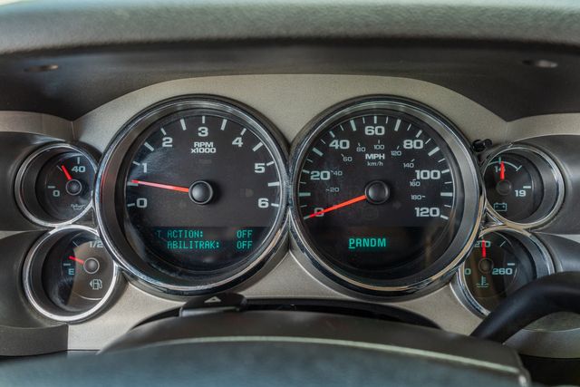 2012 Chevrolet Silverado 1500 LT CREW CAB V8 SPORT PKG / LOW MILE / CLEAN CARFAX | Austin, TX | Rocky Mountain Truck Stop Austin