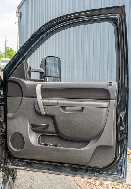 2012 Chevrolet Silverado 1500 LT CREW CAB V8 SPORT PKG / LOW MILE / CLEAN CARFAX | Austin, TX | Rocky Mountain Truck Stop Austin