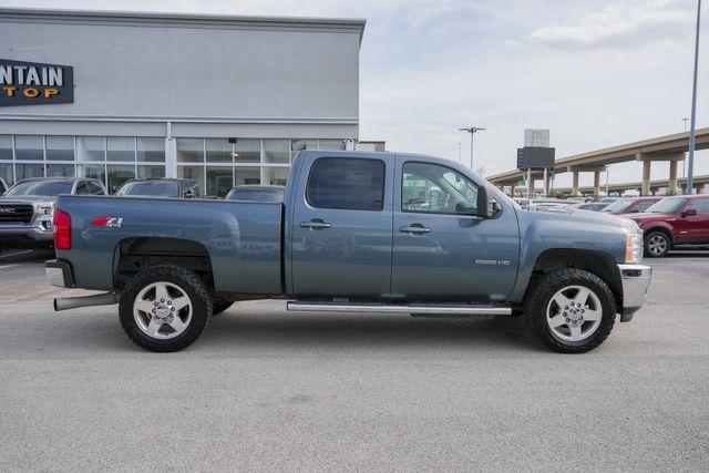2012 Chevrolet Silverado 2500HD LTZ Z71 CREW CAB 4X4 / CLEAN CARFAX / TEXAS OWNED | Dallas, TX | Rocky Mountain Truck Stop Dallas