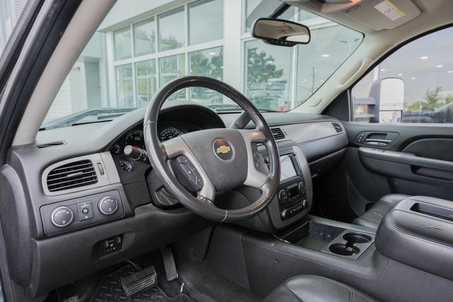 2012 Chevrolet Silverado 2500HD LTZ Z71 CREW CAB 4X4 / CLEAN CARFAX / TEXAS OWNED | Dallas, TX | Rocky Mountain Truck Stop Dallas