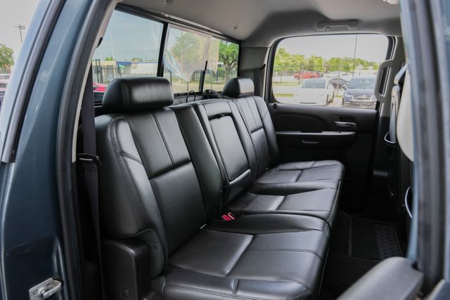 2012 Chevrolet Silverado 2500HD LTZ Z71 CREW CAB 4X4 / CLEAN CARFAX / TEXAS OWNED | Dallas, TX | Rocky Mountain Truck Stop Dallas 2012 Chevrolet Silverado 2500HD LTZ Z71 CREW CAB 4X4 / CLEAN CARFAX / TEXAS OWNED | Dallas, TX | Rocky Mountain Truck Stop Dallas
