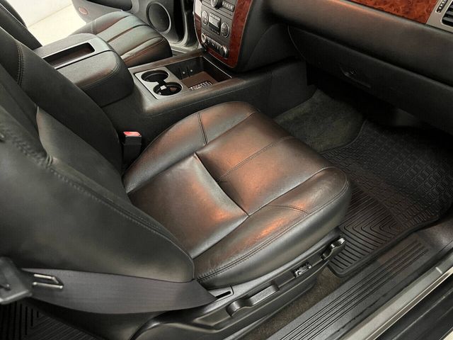 2012 Chevrolet Suburban LT | Houston, TX | Houston Auto Credit 2012 Chevrolet Suburban LT | Houston, TX | Houston Auto Credit