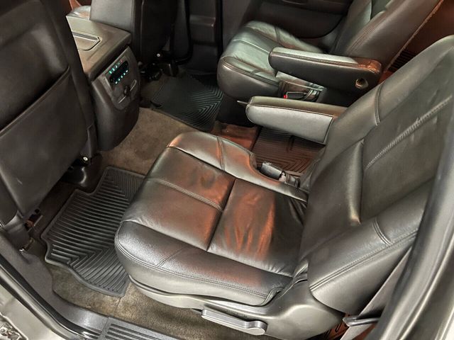 2012 Chevrolet Suburban LT | Houston, TX | Houston Auto Credit 2012 Chevrolet Suburban LT | Houston, TX | Houston Auto Credit