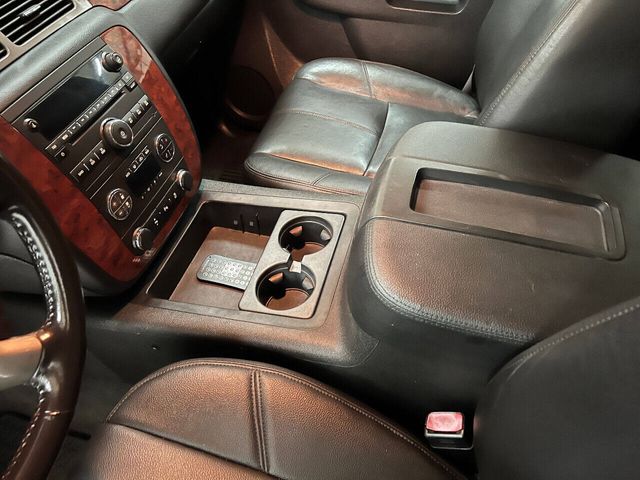 2012 Chevrolet Suburban LT | Houston, TX | Houston Auto Credit 2012 Chevrolet Suburban LT | Houston, TX | Houston Auto Credit