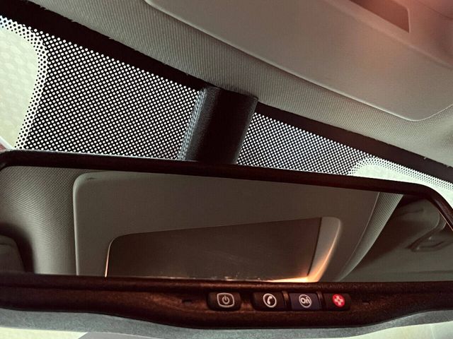 2012 Chevrolet Suburban LT | Houston, TX | Houston Auto Credit 2012 Chevrolet Suburban LT | Houston, TX | Houston Auto Credit