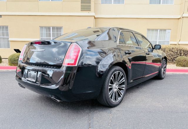 2012 Chrysler 300 S V6 | Lubbock, TX | Chaparral Motors - Lubbock