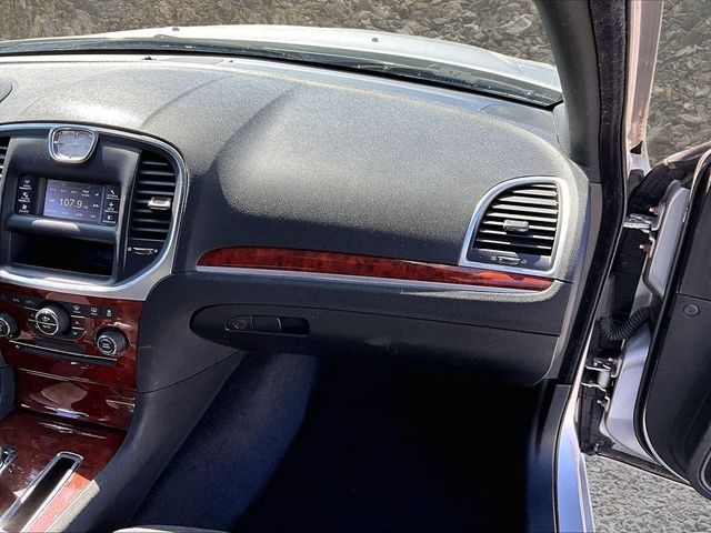 2012 Chrysler 300