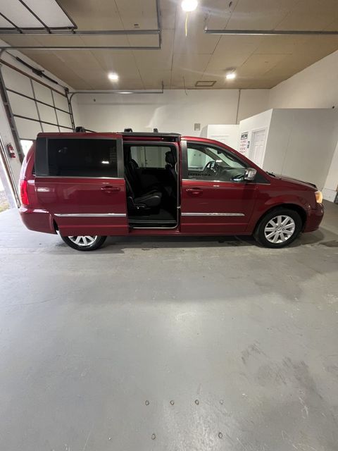 2012 Chrysler Town and Country Touring-L | Annapolis, MD | Annapolis Public Auto Auction 2012 Chrysler Town and Country Touring-L | Annapolis, MD | Annapolis Public Auto Auction