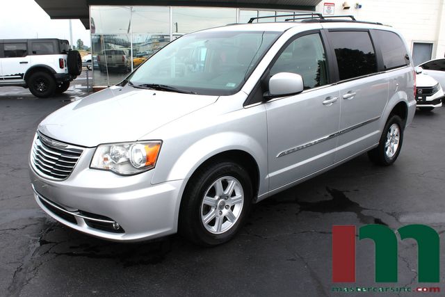 2012 Chrysler Town and Country Freedom Mobility Wheelchair Van Touring | Granite City, Illinois | MasterCars Company Inc. 2012 Chrysler Town and Country Freedom Mobility Wheelchair Van Touring | Granite City, Illinois | MasterCars Company Inc.