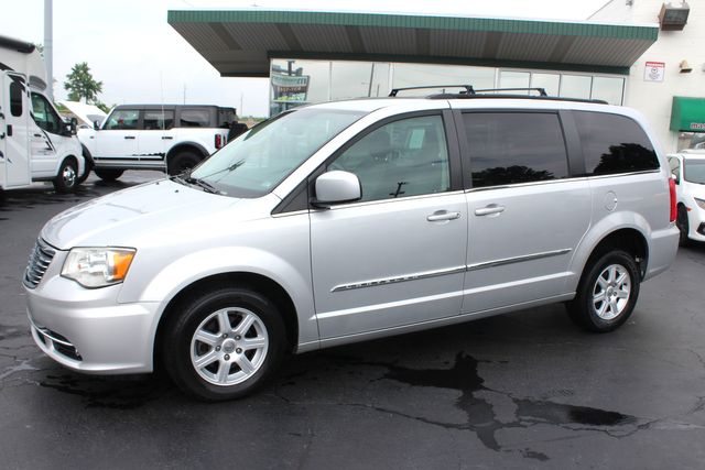 2012 Chrysler Town and Country Freedom Mobility Wheelchair Van Touring | Granite City, Illinois | MasterCars Company Inc.