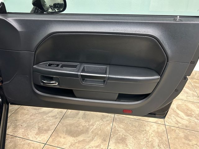 2012 Dodge Challenger SXT