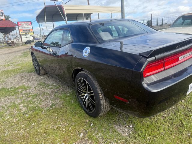 2012 Dodge Challenger SXT
