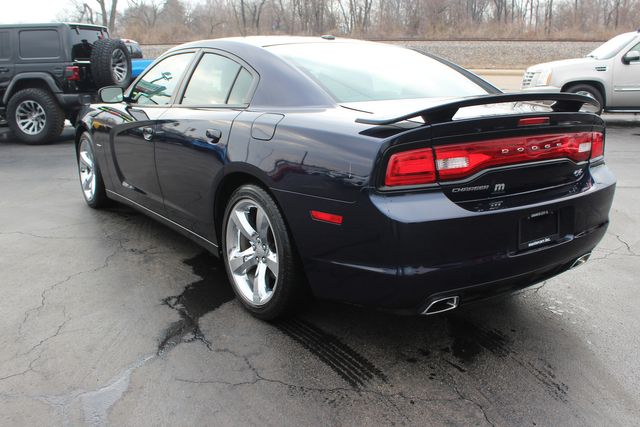 2012 Dodge Charger R/T Plus | Granite City, Illinois | MasterCars Company Inc.