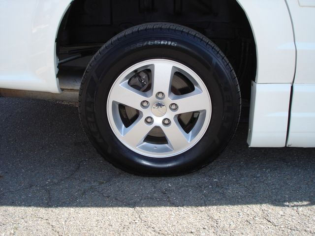 2012 Dodge Grand Caravan SXT w/Ramp | Charlotte, North Carolina | ADVENTURE VANS