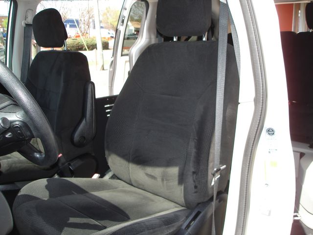 2012 Dodge Grand Caravan SXT w/Ramp | Charlotte, North Carolina | ADVENTURE VANS